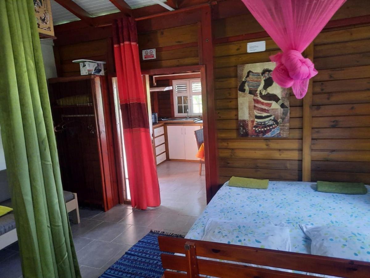 Villa La kaz créole 2 Bouillante Exterior foto